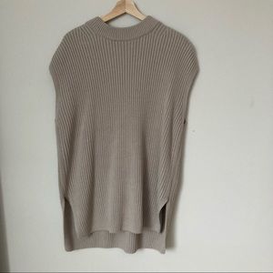 H&M Oversized sweater vest * sold out online *